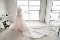 AL1763 Robe de bal de mariée motif de broderie appliques grande taille élégante fleurs royales dentelle blanche robes de mariée à manches longues