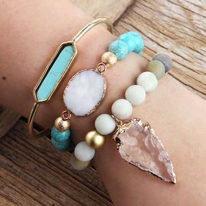 Juego de 3 pulseras de piedra Natural para mujer, Set de 3 pulseras con colgantes de flecha de cristal, color blanco - Product Image 3