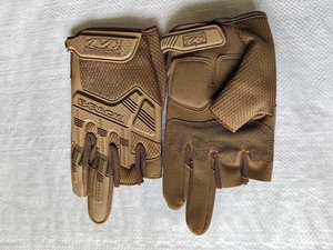 Gants tactiques HBG1001 en tissu tricoté élastique en nylon vert camouflage noir kaki avec points et languettes en silicone pour la protection - Product Image 6