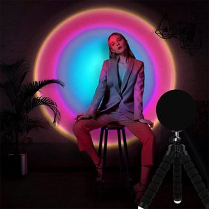 2024ไฟกลางคืนแบบทันสมัยไฟโปรเจคเตอร์ RGB USB สีดำเรืองแสงพร้อมแอปและรีโมทคอนโทรลสินค้าใหม่ - Product Image 6