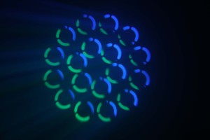 Luces Móviles LED de 200W con 18 Prismas para Escenarios, KTV, Teatro y Eventos, de Primera Calidad, con Mezcla de Colores RGBW, DMX512, Ajuste de Haz Flexible - Product Image 6