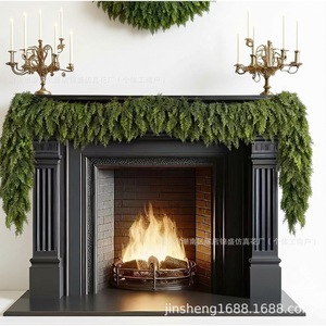 Guirlande de cyprès artificiel 2,7 m, verdure pour décorations de Noël à la maison - Product Image 4