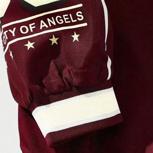 Chaqueta Varsity Estilo Vintage Urbano, Personalizada con Bordado de Letras Grandes, Estampado Gráfico, Chaqueta de Béisbol con Cremallera Resistente al Viento para Hombre - Product Image 3