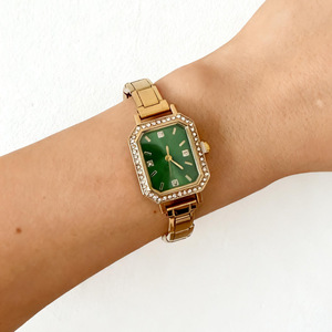 Montre élégante pour femme avec un design carré et des accents de diamants, bracelet de montre DIY, montre à quartz, montre-bracelet pour femme assortie - Product Image 3