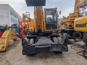 Excavatrice sur pneus hyundai 210W-9T machines d'occasion hyundai 210W-9T 210W-7 - Product Image 6