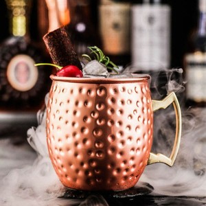Vaso Moscow Mule Martillado con Recubrimiento de Cobre de 530 ml, Vaso para Cócteles, Vajilla Resistente para Bar - Product Image 1