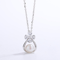 Collar de Plata S925 con Perla de Agua Dulce y Colgante de Flor de Trébol con Circonitas, Joyería Elegante, Regalo para Mujeres y Niñas