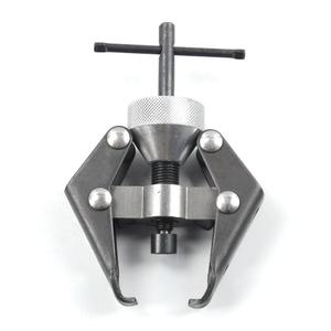 Extracteur universel à 2 mors pour engrenages et bras d'essuie-glace, outil de réparation avec mâchoires renforcées pour l'extraction en ateliers de réparation automobile - Product Image 1
