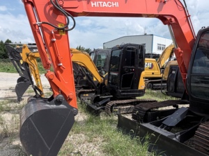 รถขุดฮิตาชิ ZX70 มือสอง รุ่น ZAXIS70 น้ำหนัก 7 ตัน รถขุดไฮดรอลิกแบบตีนตะขาบ อะไหล่แท้ครบชุด พร้อมจัดส่ง - Product Image 2