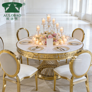 <span class=keywords><strong>Tavolo</strong></span> da Banchetto per Matrimoni con Base Rotonda in Acciaio Inox Dorato e Piano in MDF con Sedie - Product Image 1