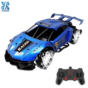 Semprotan Mobil Remote Control 2.4GHZ dengan Cahaya dan Suara Semprotan Mobil Balap Stunt 4WD Mobil Rc