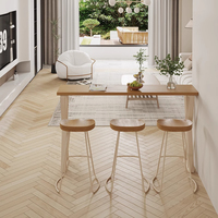 Tavolo Alto e Sedie in Legno Massello, Design Moderno Regolabile in Altezza, Ecologico, per Uso Esterno, Balcone, Caffè o Hotel