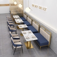 Ensemble de table et de tabourets de salle à manger en pierre de quartz minimaliste italienne pour projets de mobilier de restauration hôtelière