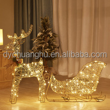 Decoración Navideña Creativa: Carroza de Ciervos de Hierro Forjado con Reno Luminoso y Caja de Regalo, Adorno para Ventana Navideña que Crea Atmósfera - Product Image 3