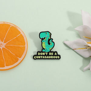 Wees Geen Cuntasaurous Emaille Pin Blauwgroene Dinosaurus Cartoon Broche Revers Badge Sieraden Geschenk Groothandel - Product Image 2