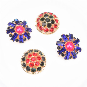 Botão de Metal com Strass Colorido de 3cm, Fivela Decorativa em Formato de Flor Vazada, Acessório para Casacos, Vestidos, Broches, Gravatas Borboleta, Sapatos e Bolsas - Product Image 6