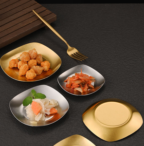 2026 Maßgefertigte Edelstahl-Quadratplatte Premium Unzerbrechliches Snack-Tablett für Zuhause Hotel Hot Pot Essen Tragbares Geschirr - Product Image 4