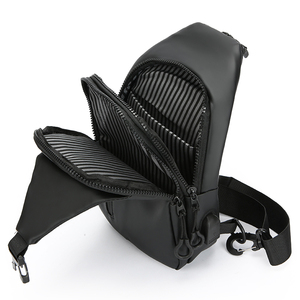 กระเป๋าคาดอกผู้ชายแบบเรียบง่ายใส่ไปยิมเดินทางได้เยอะโลโก้ออกแบบได้ตามต้องการ - Product Image 4