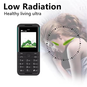 Téléphone portable mini GSM débloqué d'usine, triple SIM, double veille, format de poche, petit téléphone de secours, corps en plastique - Product Image 6