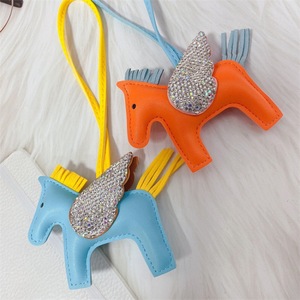 Light Keychain Little Pegasus Bag Pendant High Quality Durable DIY Handmade Leather Doll Keychain Accessories