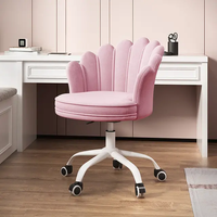 Tabouret de style luxe pour salon de manucure spa fauteuil roulant