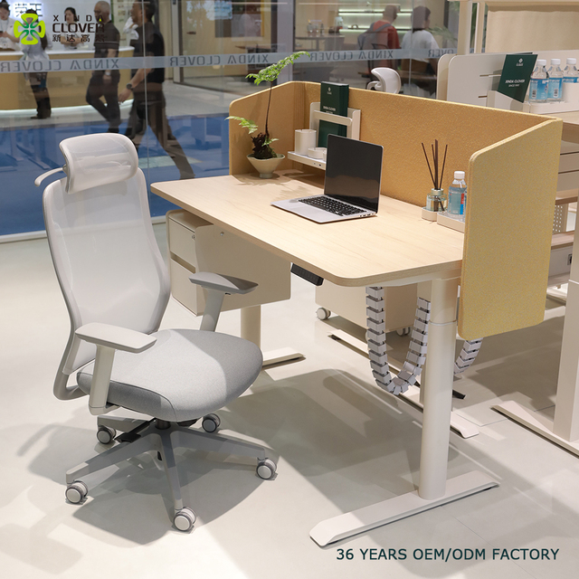Modern Simple Design Iron Staff Electric Height Adjustable Modular Computer Workstation 4 Memory for Small Space Commercial Use