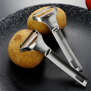 Éplucheur à pommes de terre en acier inoxydable 304, éplucheur à <span class=keywords><strong>fruits</strong></span> <span class=keywords><strong>et</strong></span> <span class=keywords><strong>légumes</strong></span> en métal robuste, outil de cuisine ergonomique - Product Image 5