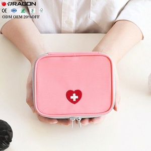 Розовая мини-сумка для первой помощи - Product Image 1