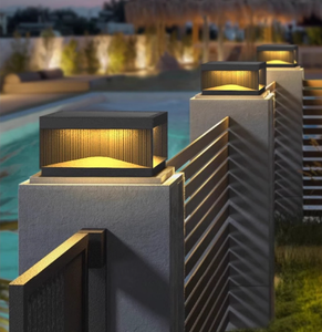 <span class=keywords><strong>Lampe</strong></span> à pilier solaire LED imperméable de haute capacité et durable pour l'extérieur, <span class=keywords><strong>lampe</strong></span> de tête de <span class=keywords><strong>colonne</strong></span> solaire, décoration moderne de portail de villa, mur - Product Image 1