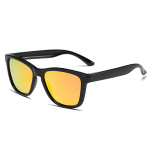 Gafas de Sol Retro Unisex con Protección UV400, Venta al Por Mayor de Fábrica, Lentes Polarizadas con Revestimiento de PC, Material TAC para Senderismo y Pesca - Product Image 3