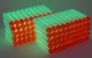 AMOSTING 100 PCS Fléchettes de recharge en mousse pour N Strike <span class=keywords><strong>Elite</strong></span> 2.0 Series, Pack de balles phosphorescentes compatibles avec tous les blasters <span class=keywords><strong>Elite</strong></span>, Blanc - Product Image 3