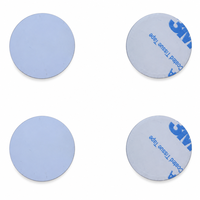بطاقة NFC RFID دائرية من البلاستيك PVC مقاس 25 ملم مع شعار مخصص وظهر لاصق لأنظمة الوصول في الفنادق
