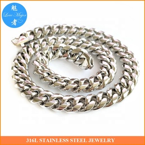 Collar <span class=keywords><strong>de</strong></span> joyería <span class=keywords><strong>de</strong></span> acero inoxidable, cadena redonda pulida <span class=keywords><strong>de</strong></span> 16mm <span class=keywords><strong>de</strong></span> ancho, Color plateado - Product Image 2