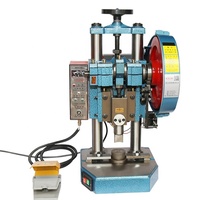 Presse à poinçons multifonctionnelle pour le métal et le tissu pour rideaux (trous d'œillets/œillets)
