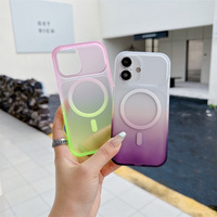 Nouvelle coque de téléphone en PC mat avec blocage de couleur et chargement magnétique sans fil pour iPhone 16 15 Plus 17 14 13 12 18 Pro Max