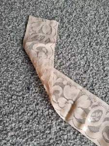 <span class=keywords><strong>Bordo</strong></span> Elastico <span class=keywords><strong>in</strong></span> <span class=keywords><strong>Pizzo</strong></span> <span class=keywords><strong>con</strong></span> Tecnologia di Lavorazione a <span class=keywords><strong>Maglia</strong></span>, Personalizzabile <span class=keywords><strong>con</strong></span> Colore, Motivo e Logo, <span class=keywords><strong>con</strong></span> Silicone Antiscivolo - Product Image 5