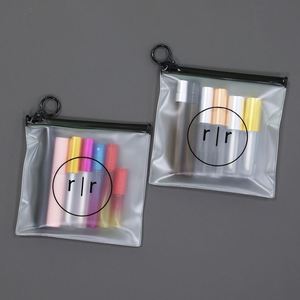 Sacs en plastique transparents avec logo personnalisé, mats et givrés, à fermeture éclair, pour cosmétiques, vêtements, emballages de cheveux, vente chaude - Product Image 2