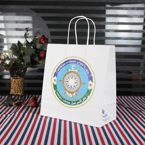 ถุงกระดาษรีไซเคิลสีดำขาวสำหรับใส่อาหารแบบนำกลับบ้าน เป็นมิตรกับสิ่งแวดล้อม ถุงกระดาษคราฟท์สีน้ำตาลพร้อมโลโก้ของคุณเองสำหรับใส่ของขวัญหรือสินค้า - Product Image 5