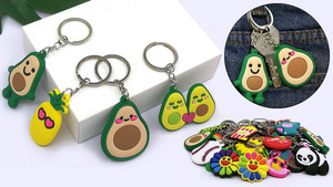 Bán Buôn Tùy Chỉnh Anime Móc Chìa Khóa 2D Mềm PVC Thiết Kế Vòng Chìa Khóa Phụ Kiện Giáng Sinh Phong Cách Keyring - Product Image 6