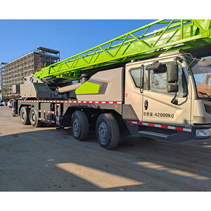 รถเครนตีนตะขาบ Zoomlion ZTC550 ปี 2023 ขนาด 55 ตัน มือสอง สภาพดี พร้อมมอเตอร์ PLC เกียร์บ็อกซ์ เครื่องยนต์ และปั๊ม - Product Image 3