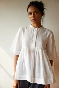 ชุดเดรสสั้นสำหรับเด็กผู้หญิงราคาถูกที่สุด ผลิตจากผ้าฝ้าย แบบไม่มีแขน จำหน่ายโดยผู้ส่งออกชาวอินเดีย - Product Image 3