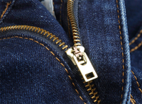 Jeans pour hommes à la mode européenne et américaine, pantalon en denim brodé avec écusson bleu, jean droit ample pour hommes