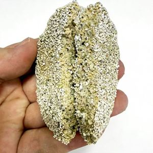 Litière pour chat en bentonite concassée, OEM, haute qualité, minérale naturelle, faible teneur en poussière, agglomération rapide, parfum personnalisé, vente en gros - Product Image 2