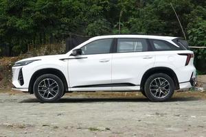 Nouveau Changan CS75 Plus 4x4 Turbo SUV, voiture essence à faible consommation, pneus R18, conduite à gauche pour adultes, intérieur sombre, prix Chine - Product Image 4