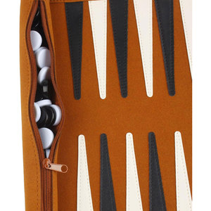 Tablero de Backgammon de Cuero Hecho a Medida con Madera Fina, Juego de Backgammon de Cuero Plegable Personalizado para Aficionados al Ajedrez, Uso en Exteriores - Product Image 5