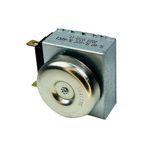 Interruptor Temporizador D40-270 SL-60, 60 Minutos de Cuenta Regresiva, Metálico Cuadrado, para Electrodomésticos - Product Image 3