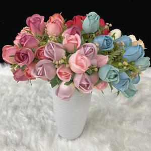 Vente en gros directe auprès d'un fabricant chinois Fleurs artificielles de <span class=keywords><strong>rose</strong></span> en mousse à 5 branches de haute qualité - Product Image 6