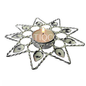 Candelero moderno de metal con luz de té, atractivo diseño de hierro dorado, superventas para fiestas, el último candelabro votivo estándar - Product Image 1