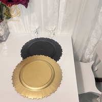Groothandel Goedkope Europese Stijl Gouden Dessertplaat Tandwiel Rand Fruit Salade Oplader Platen Voor Bruiloft Hotel Tafelaccessoires