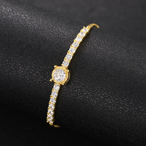 Bracciale minimalista da donna, misura regolabile, elegante gioiello da polso per tutti i giorni - Product Image 3